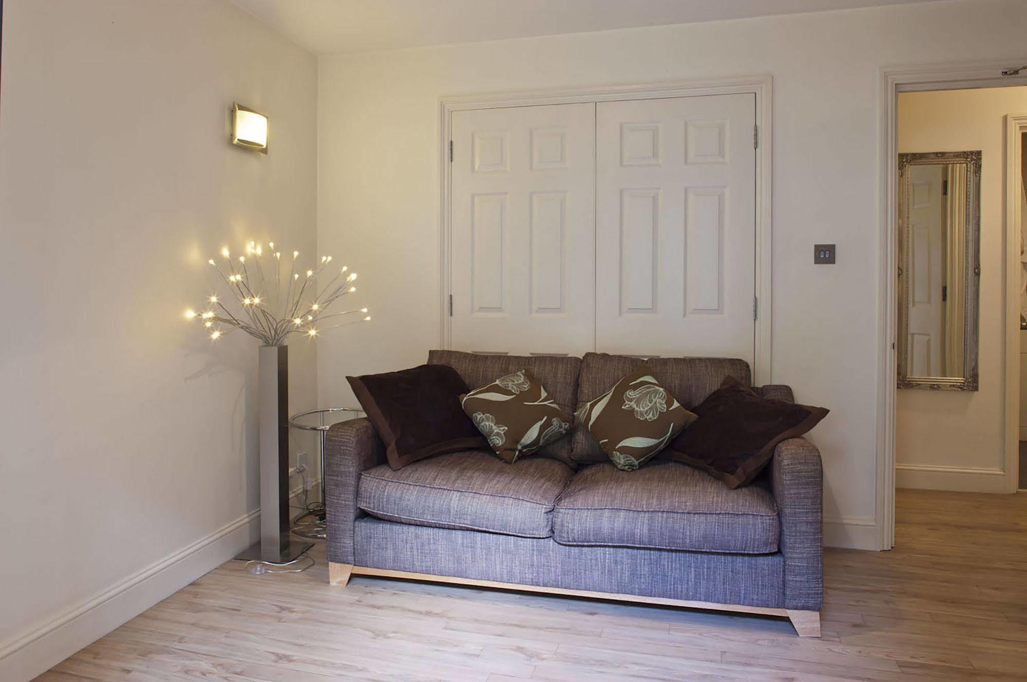 Piccadilly Circus Apartments Лондон Екстериор снимка
