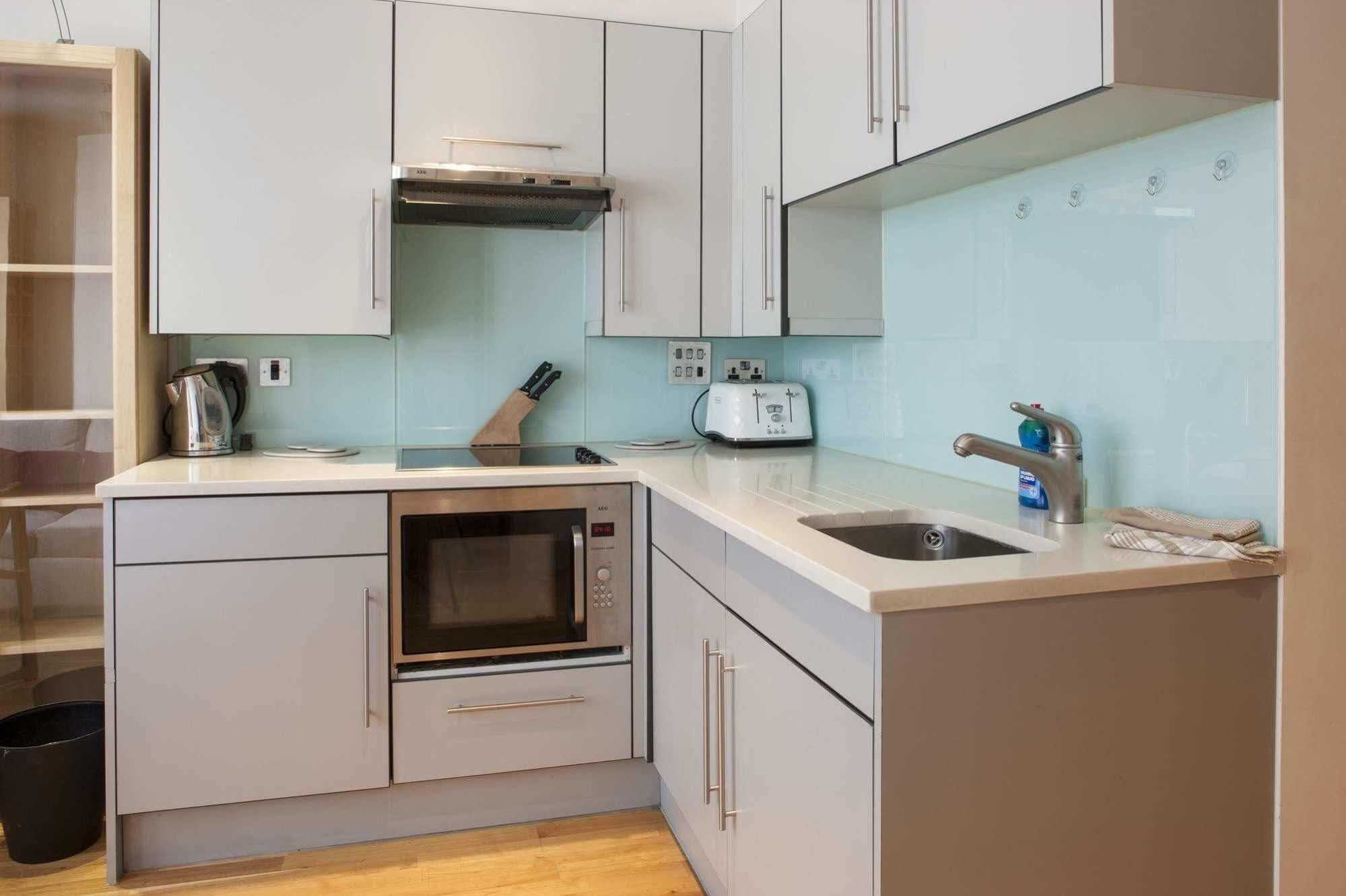 Piccadilly Circus Apartments Лондон Екстериор снимка