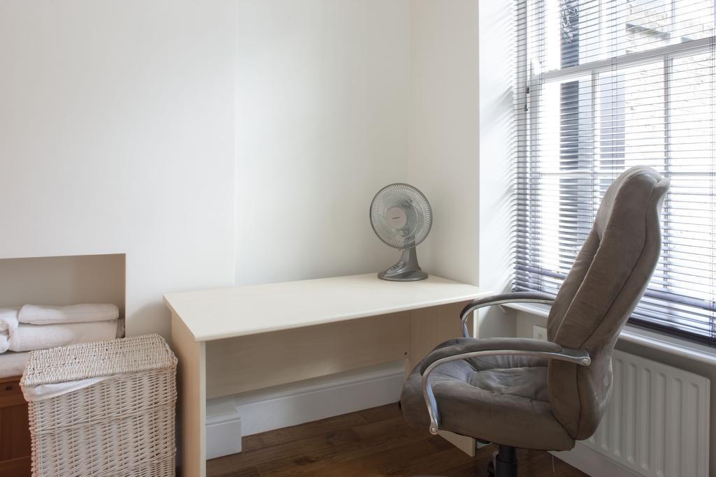 Piccadilly Circus Apartments Лондон Стая снимка